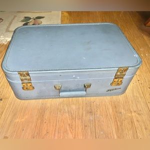 vintage lady baltimore luggage blue in good shape Vintage 1950s